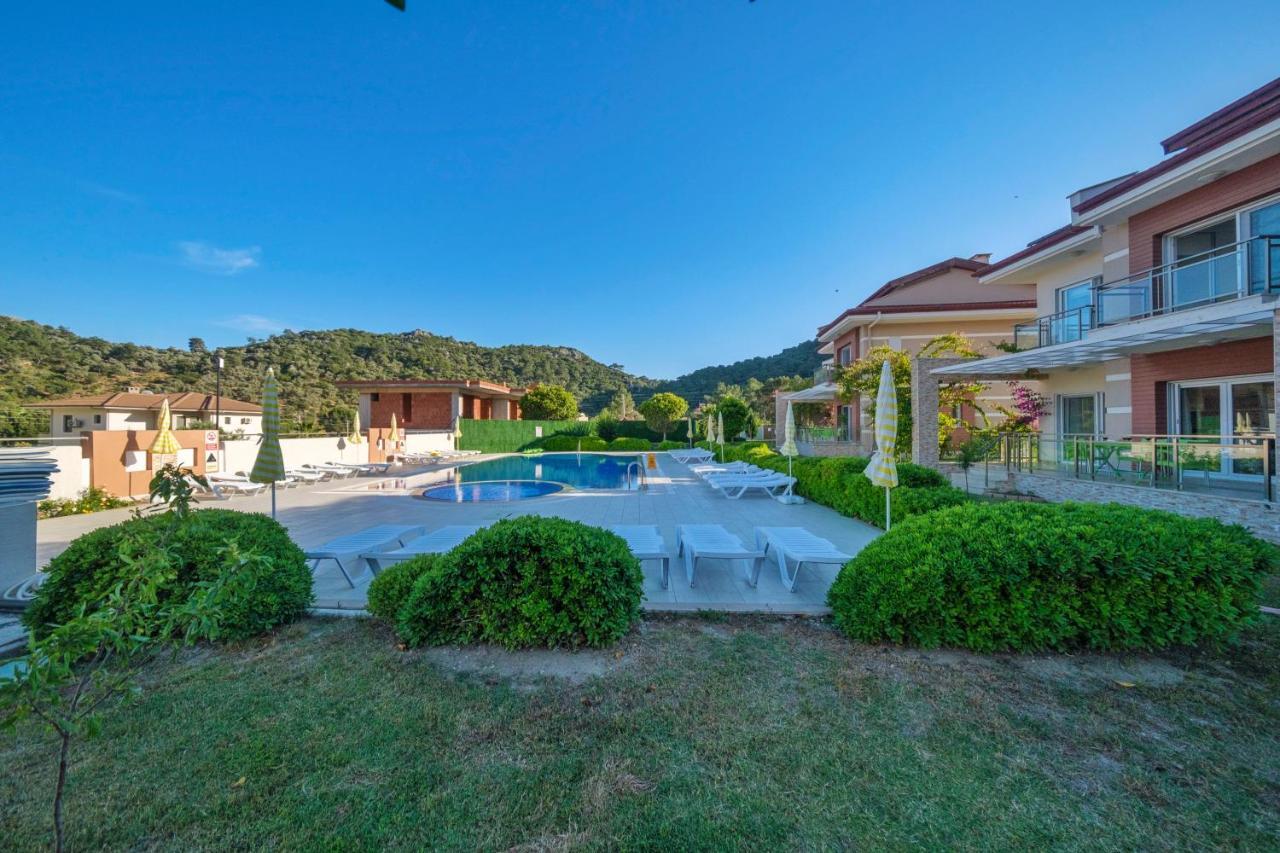Golden Golf Sarigerme Villalari Екстериор снимка